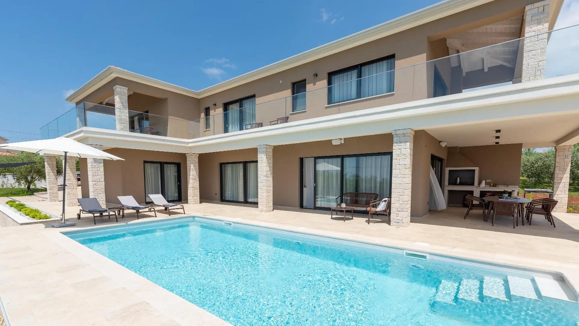 Villa Christall Kastelir